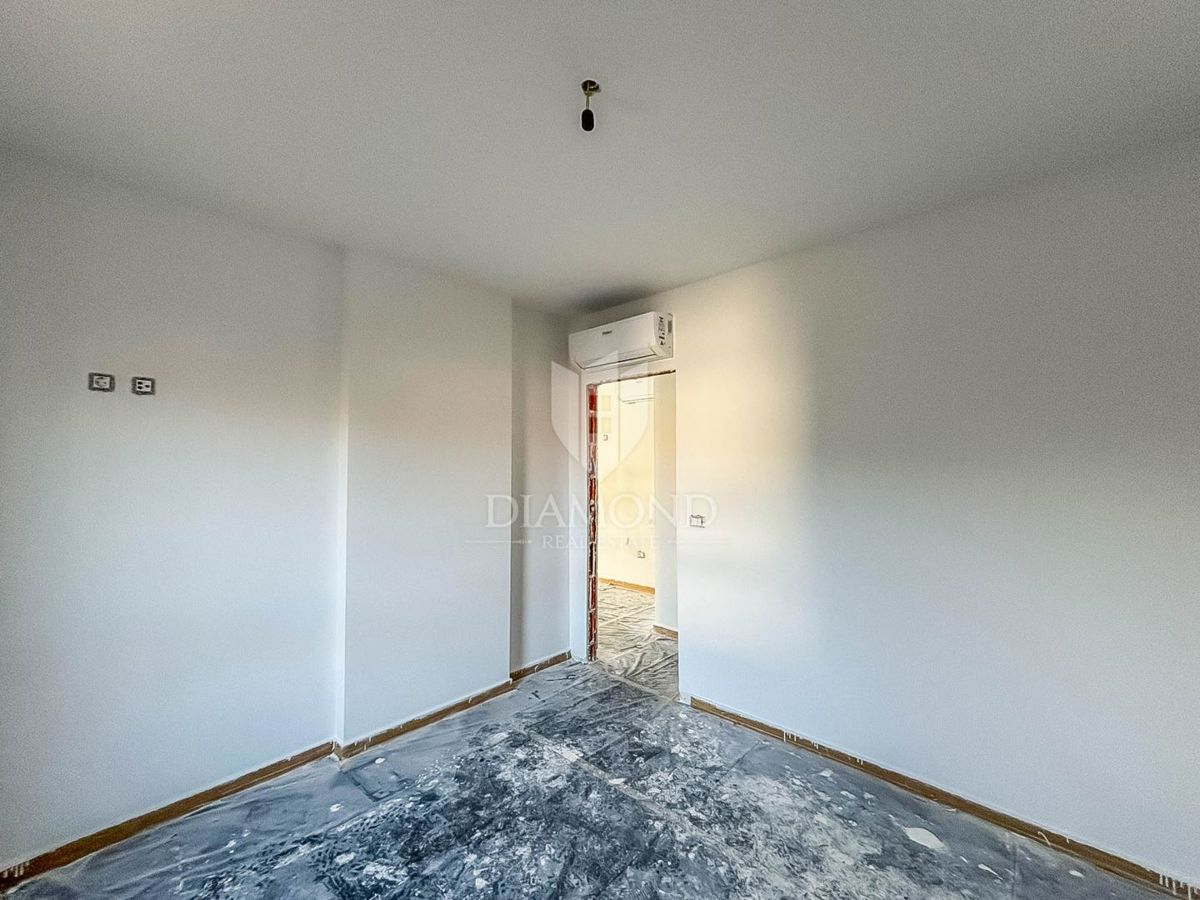 Umago, San Lorenzo, Appartamento con vista mre!