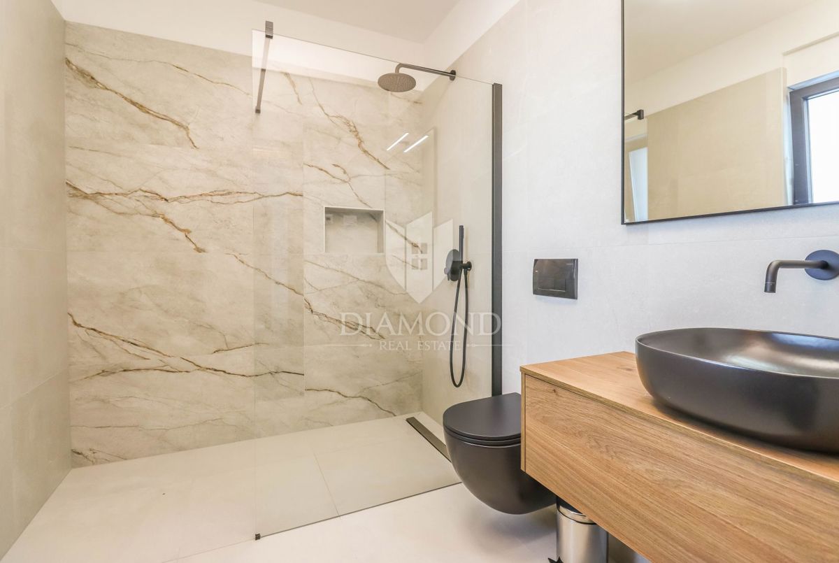 Istria, villa di lusso con piscina, 5 camere da letto