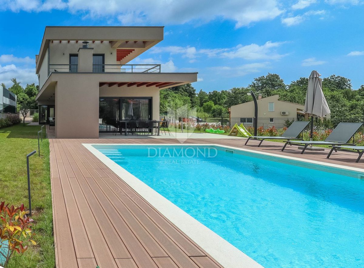 Istria, villa di lusso con piscina, 5 camere da letto
