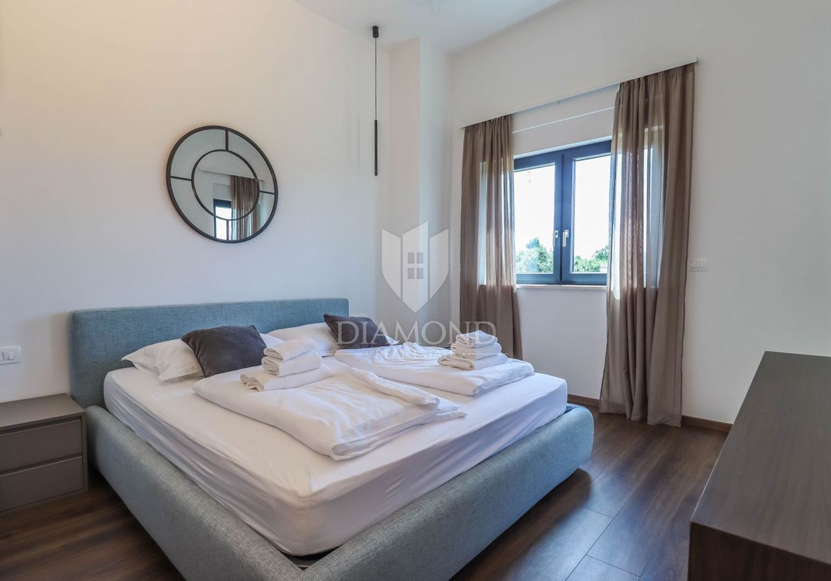 Istria, villa di lusso con piscina, 5 camere da letto