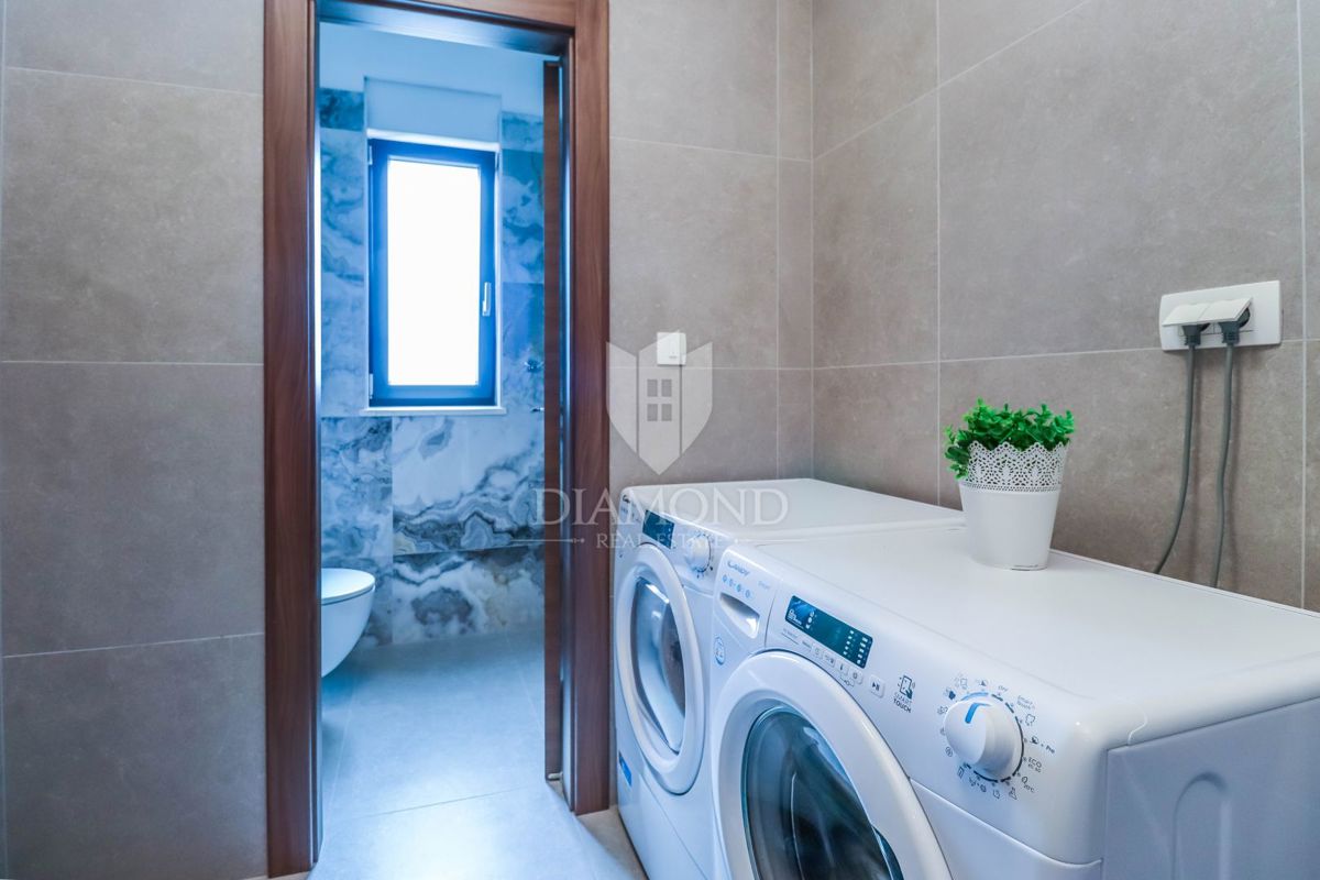 Istria, villa di lusso con piscina, 5 camere da letto