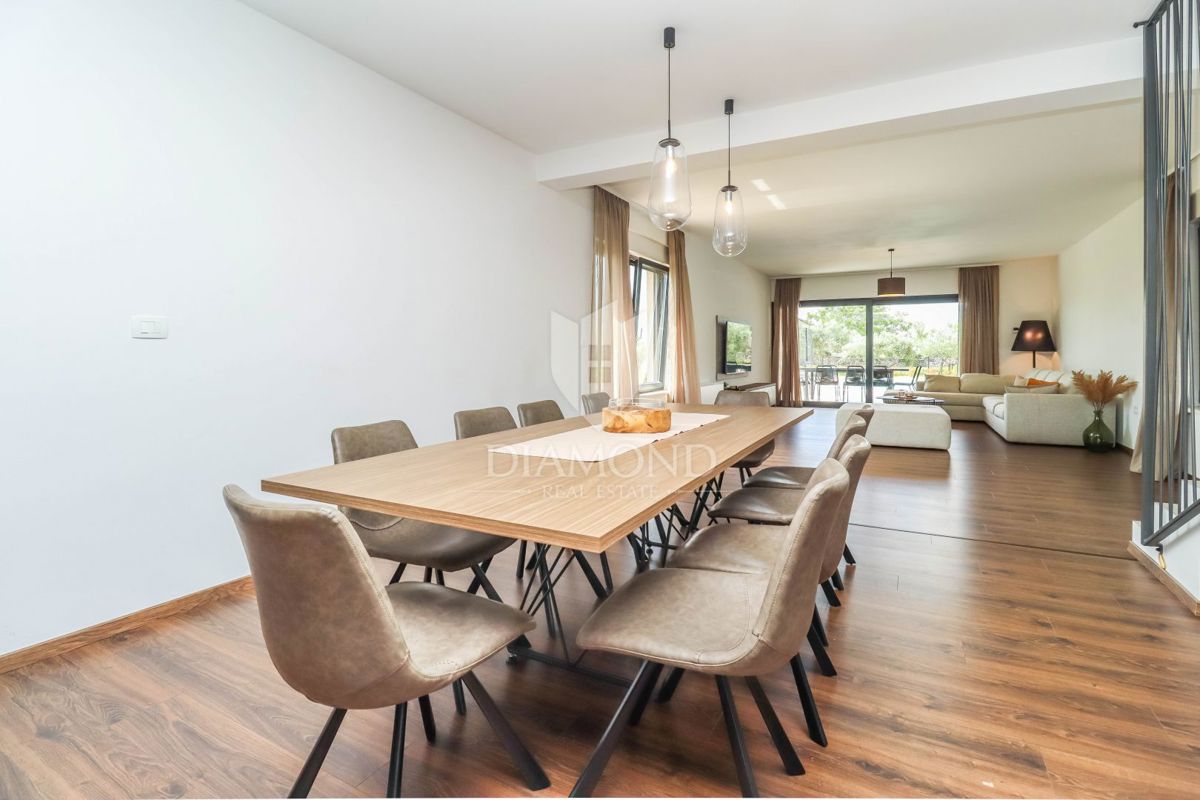 Istria, villa di lusso con piscina, 5 camere da letto