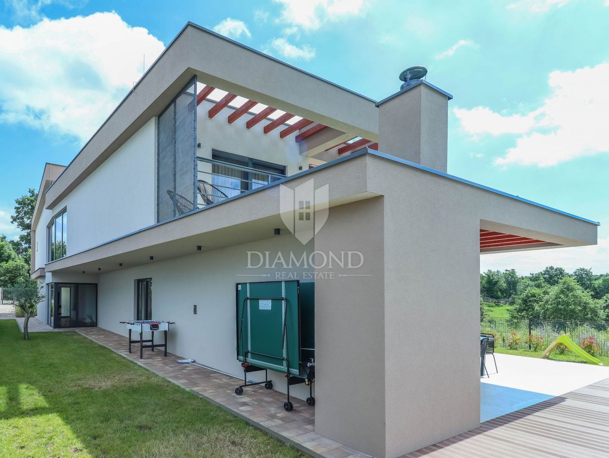 Istria, villa di lusso con piscina, 5 camere da letto