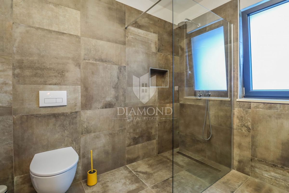 Istria, villa di lusso con piscina, 5 camere da letto
