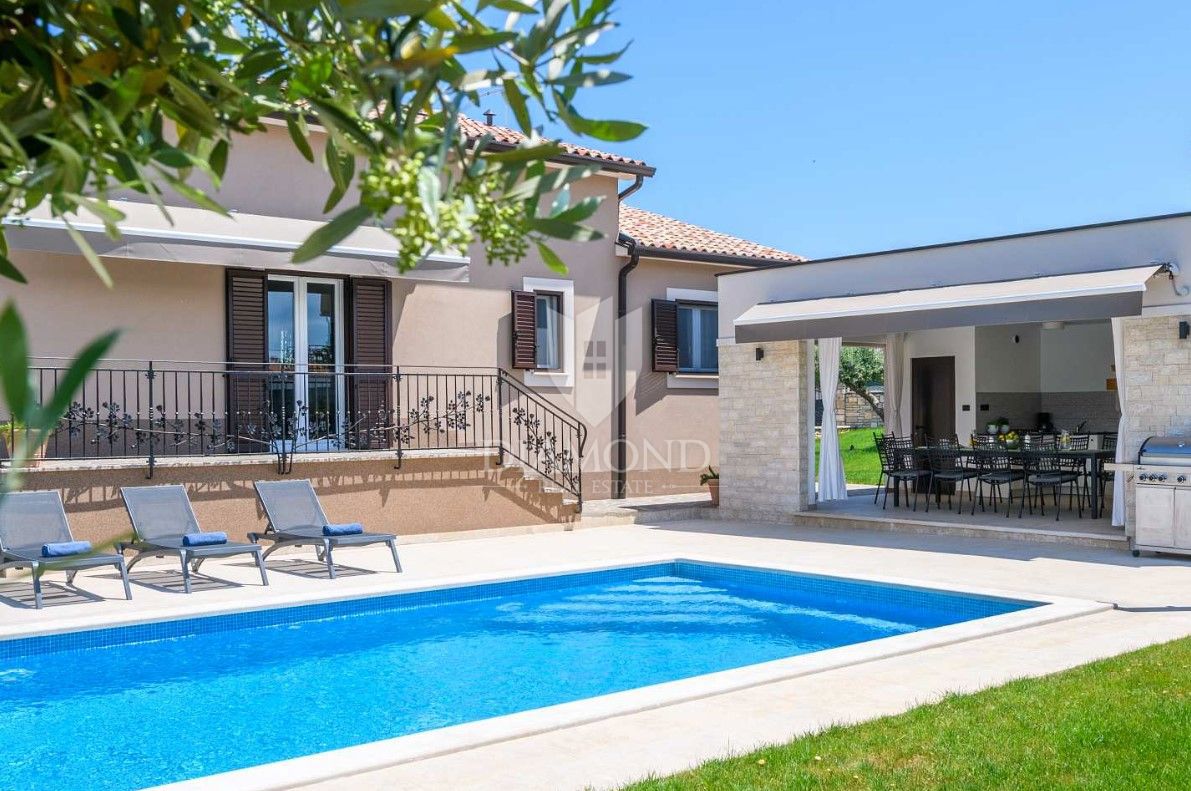 Labin, dintorni, villa in una posizione tranquilla