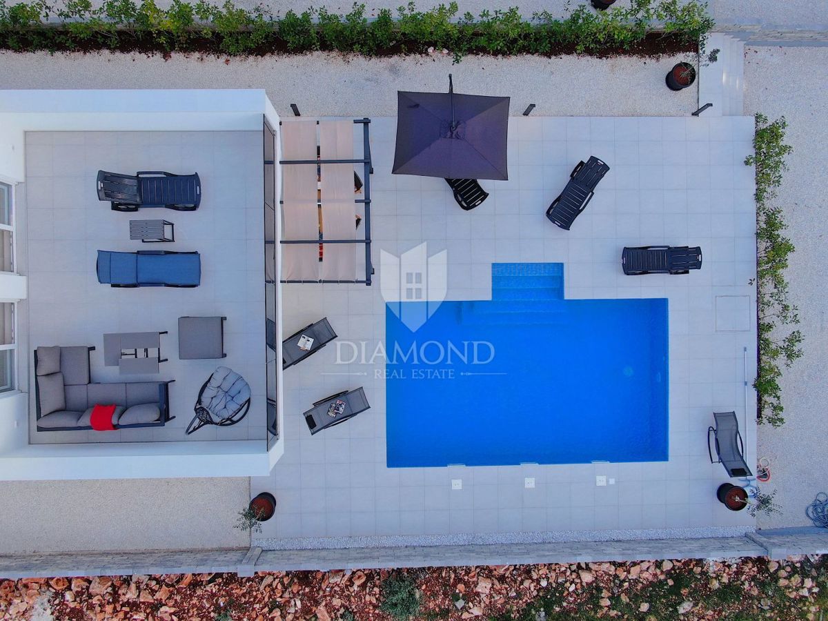 Svetvinčenat, dintorni, villa di lusso 