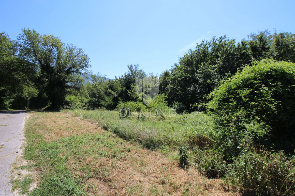 Chersano, dintorni, terreno edificabile in una bella posizione