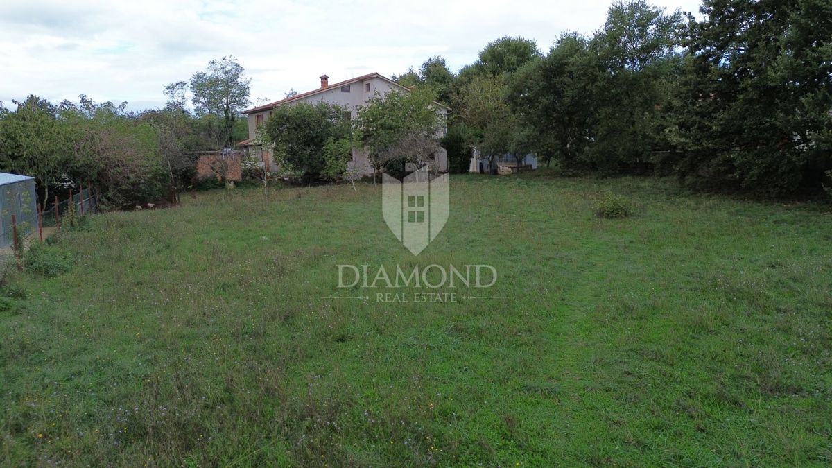 Dintorni di Albona, terreno edificabile