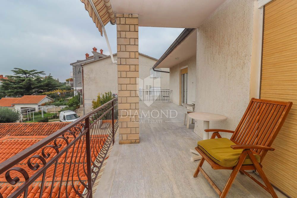 Due spaziosi appartamenti in una posizione ambita a Pola! 