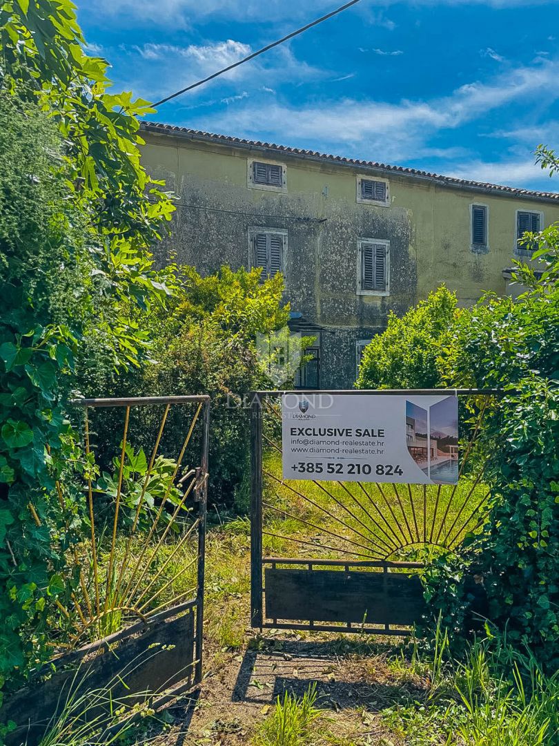 Istria, Cittanova, dintorni, casa istriana autoctona al mare!