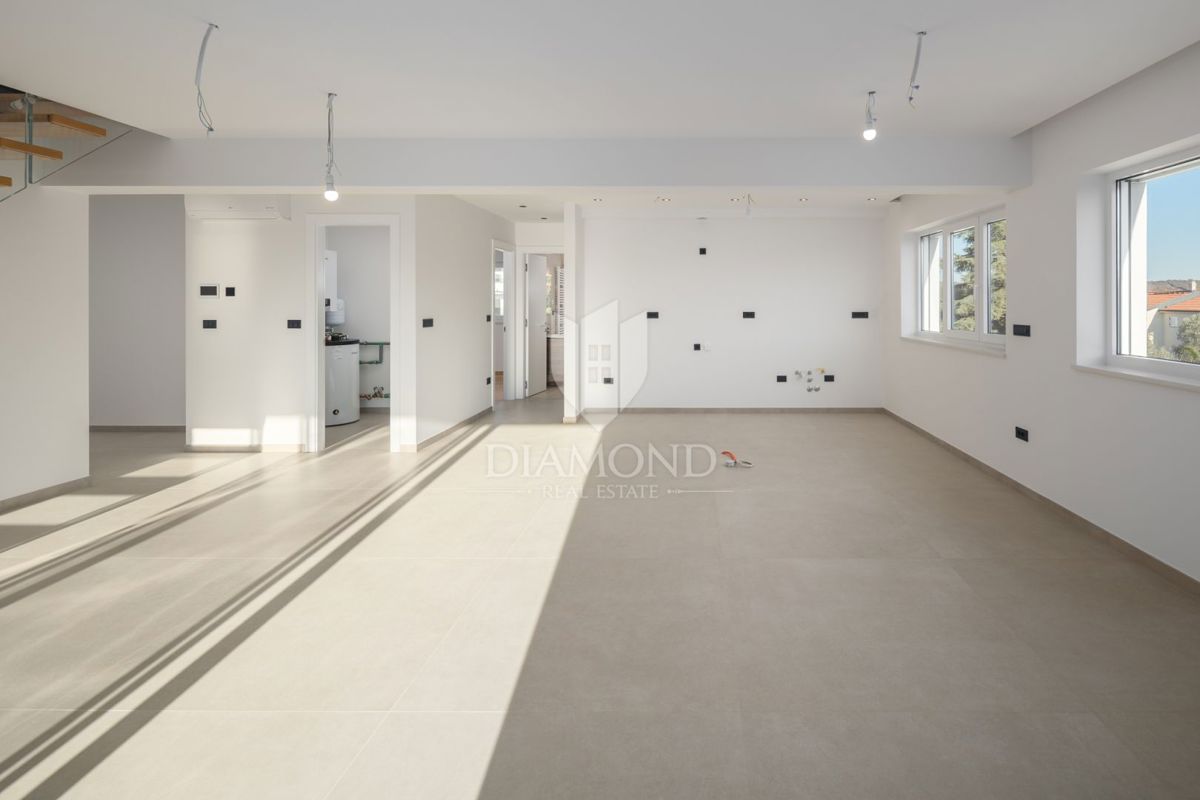 Rovigno, appartamento in ottima posizione con vista mare