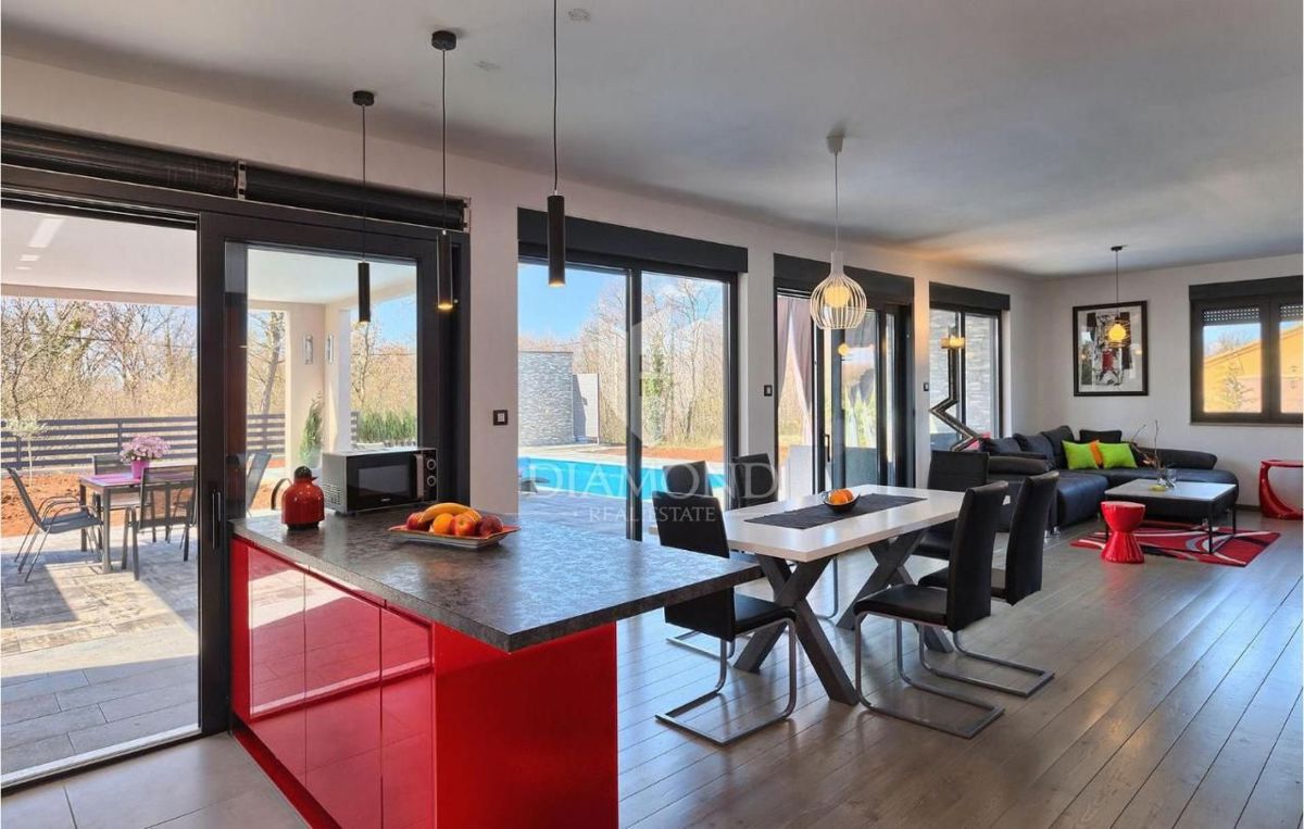 Istria, Dignano, dintorni, moderna casa a un piano con piscina