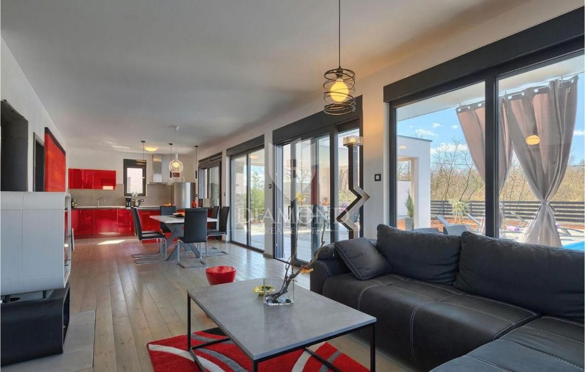 Istria, Dignano, dintorni, moderna casa a un piano con piscina