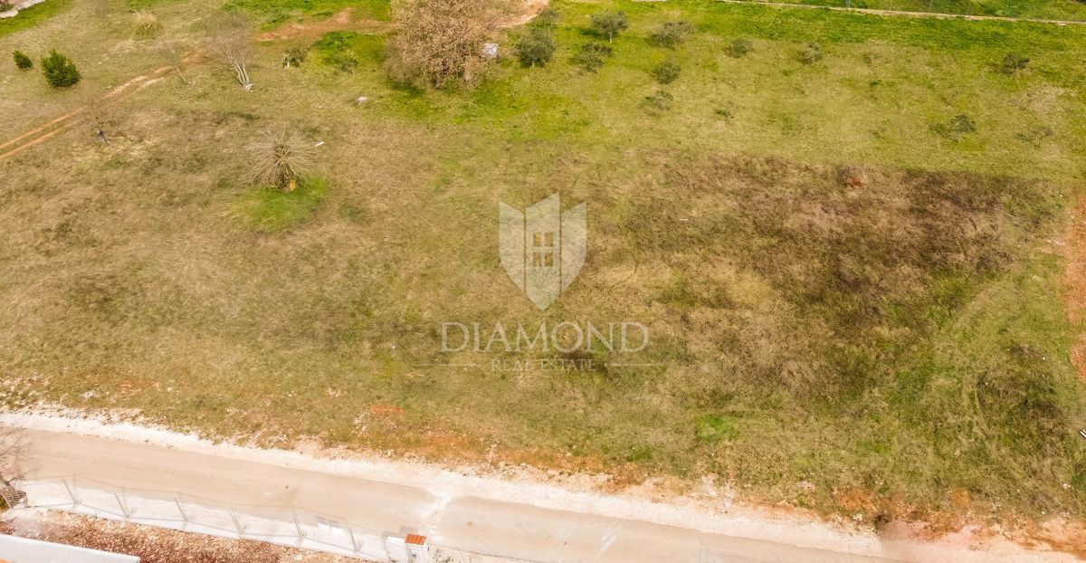 Fantastico terreno edificabile a Raponji - Istria