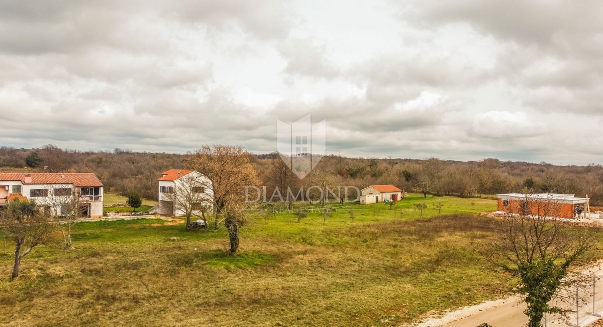 Fantastico terreno edificabile a Raponji - Istria