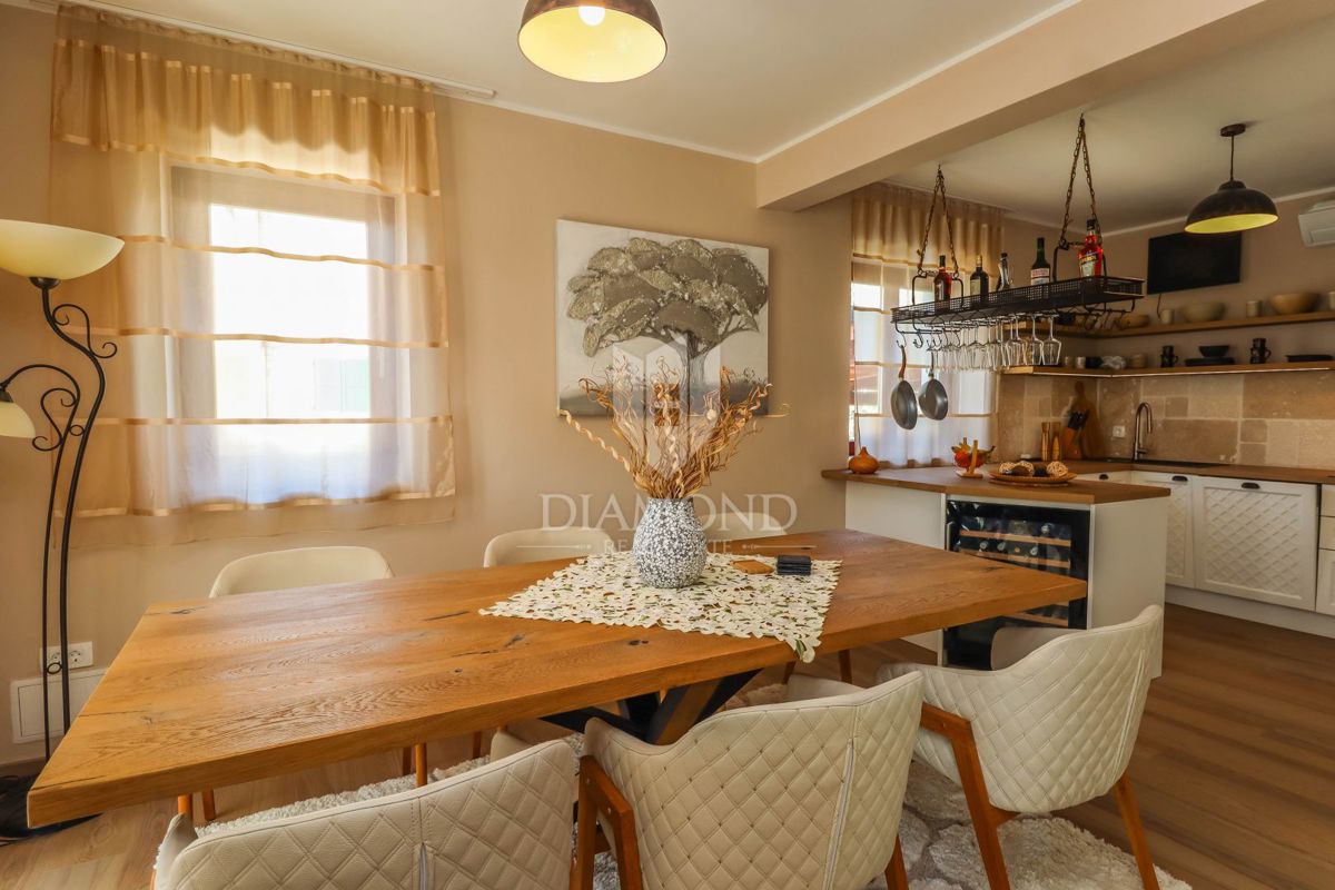 Umago, Salvore - graziosa casa con piscina a 150 metri dalla spiaggia!