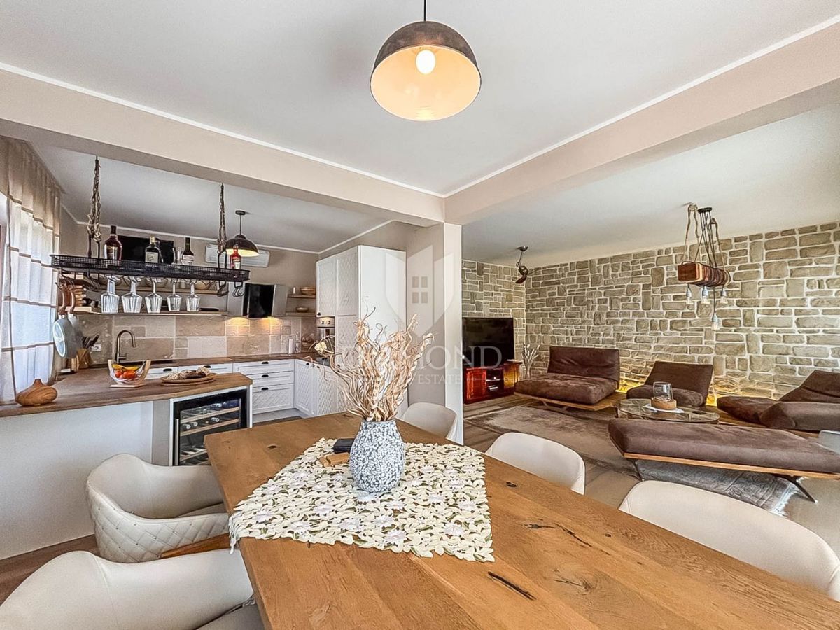 Umago, Salvore - graziosa casa con piscina a 150 metri dalla spiaggia!