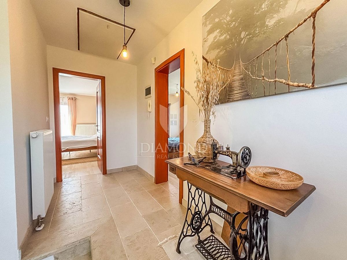 Umago, Salvore - graziosa casa con piscina a 150 metri dalla spiaggia!