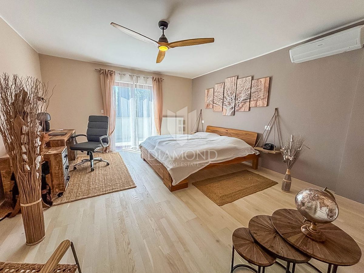 Umago, Salvore - graziosa casa con piscina a 150 metri dalla spiaggia!