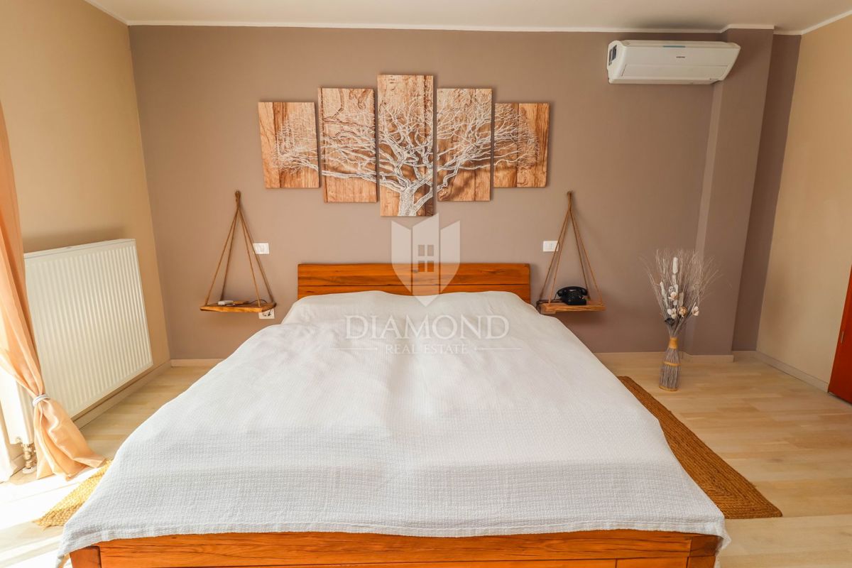 Umago, Salvore - graziosa casa con piscina a 150 metri dalla spiaggia!