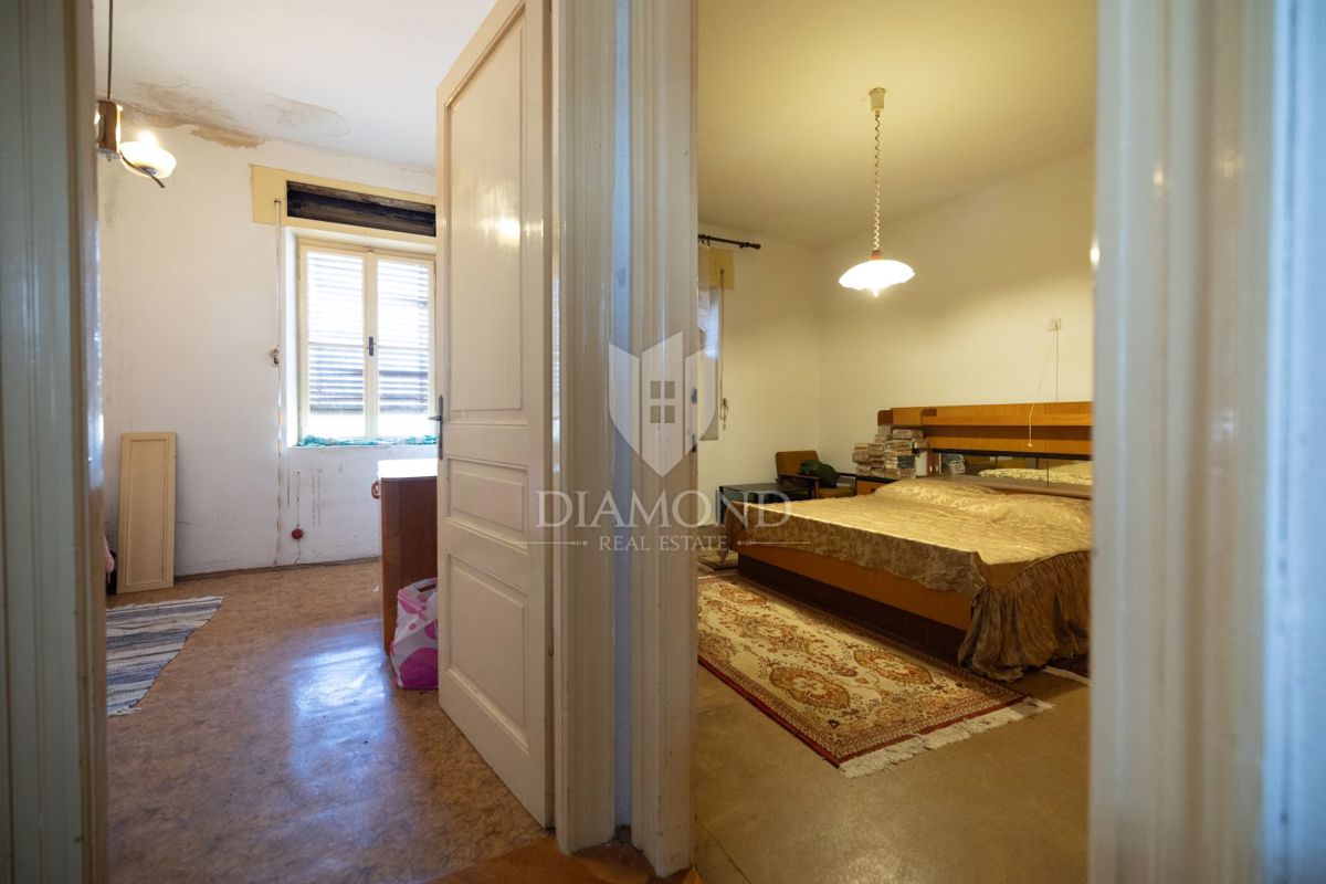 Unico a Rovigno! Appartamento con vista mare impressionante