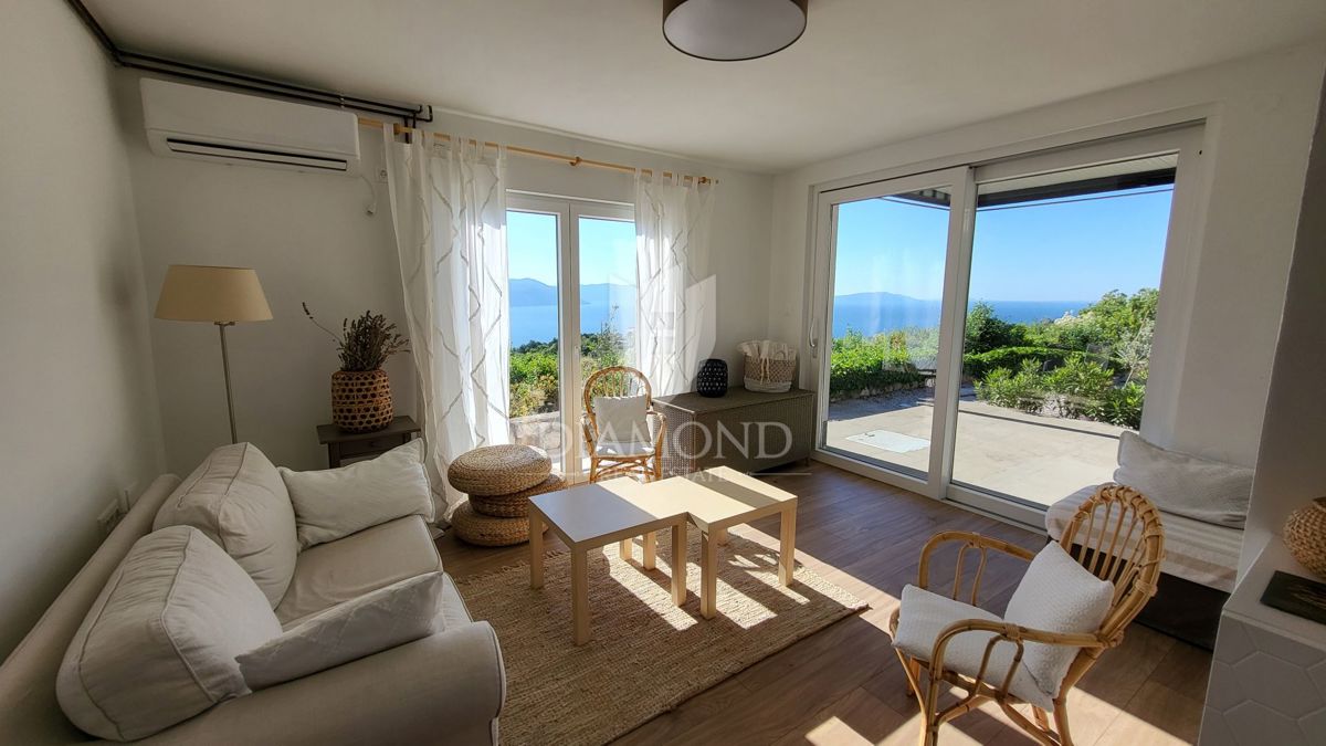 Casa con vista panoramica, zona di Plomin