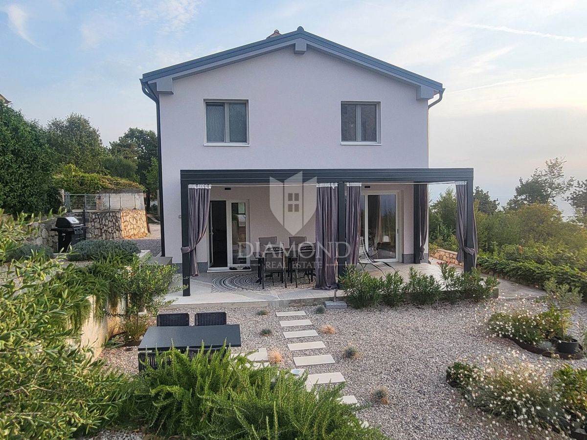 Casa con vista panoramica, zona di Plomin