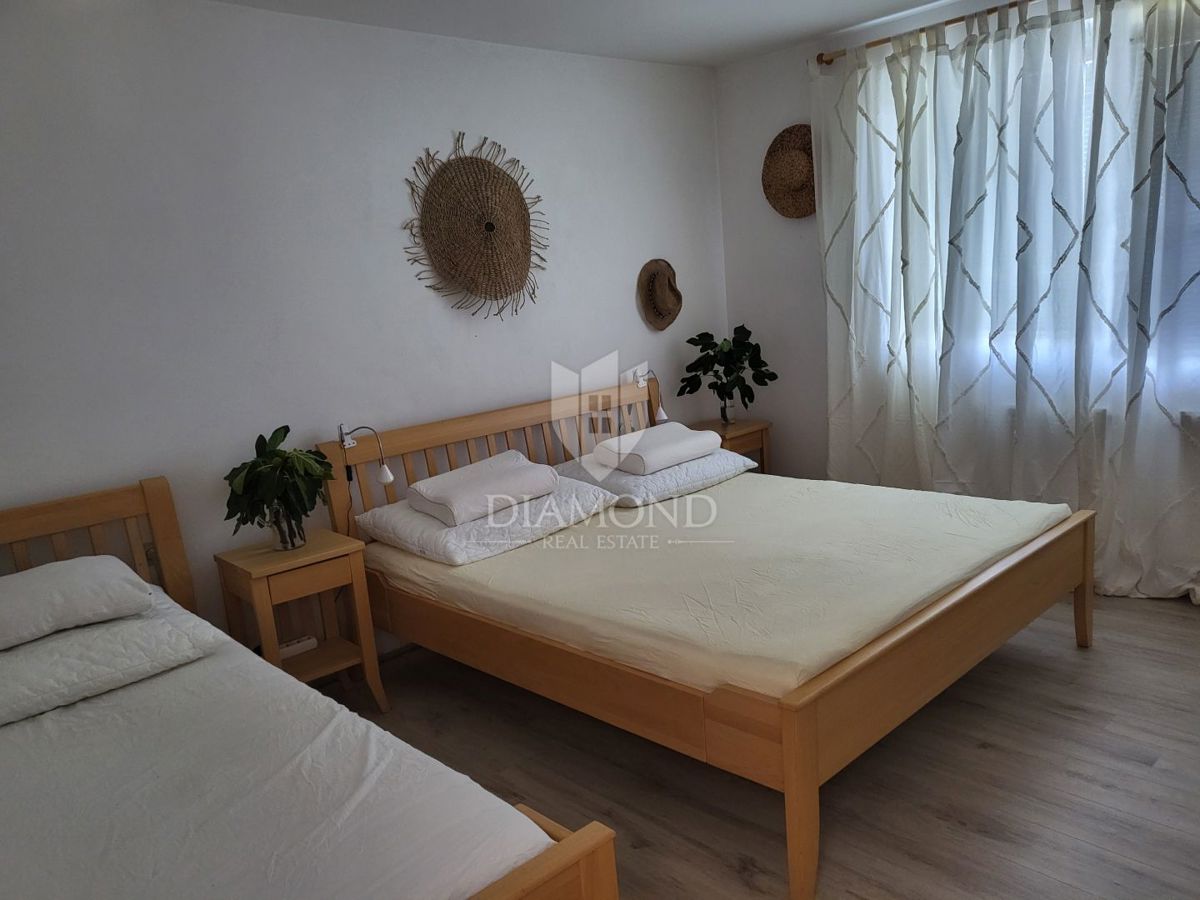 Casa con vista panoramica, zona di Plomin