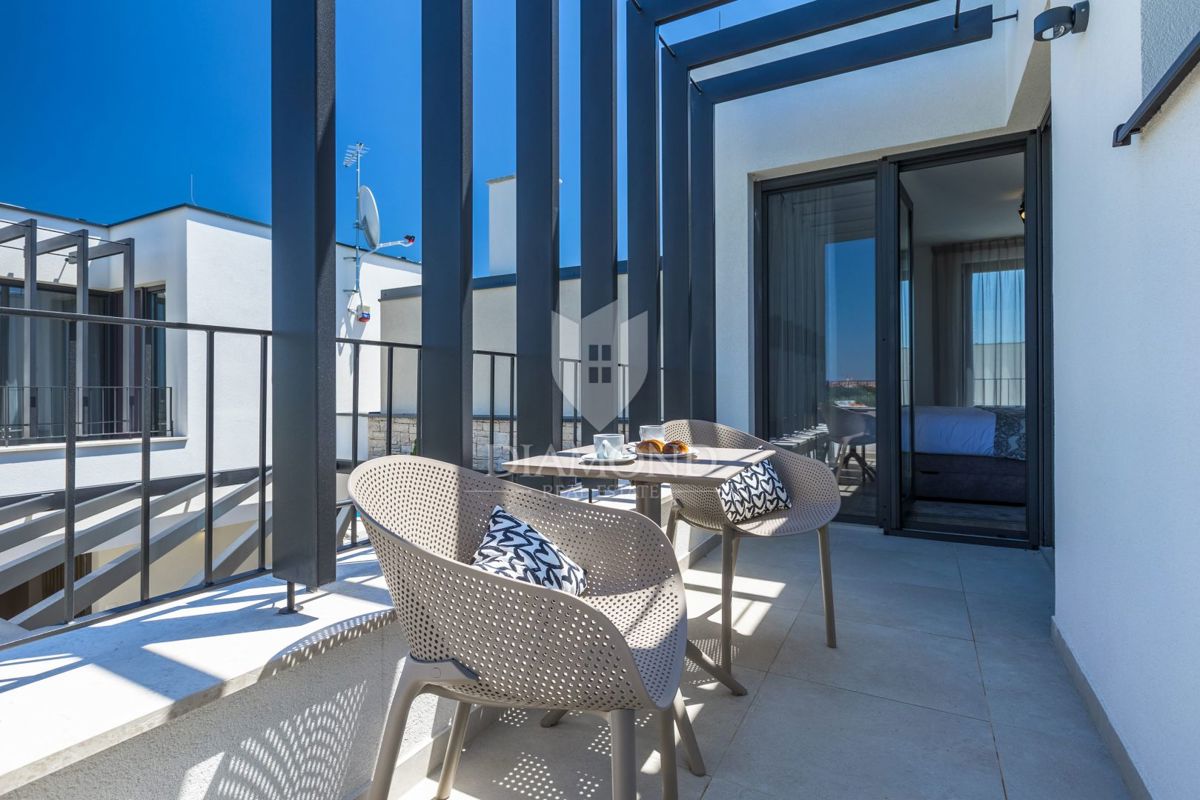 Verteneglio, bellissima villa con piscina in cima a una collina