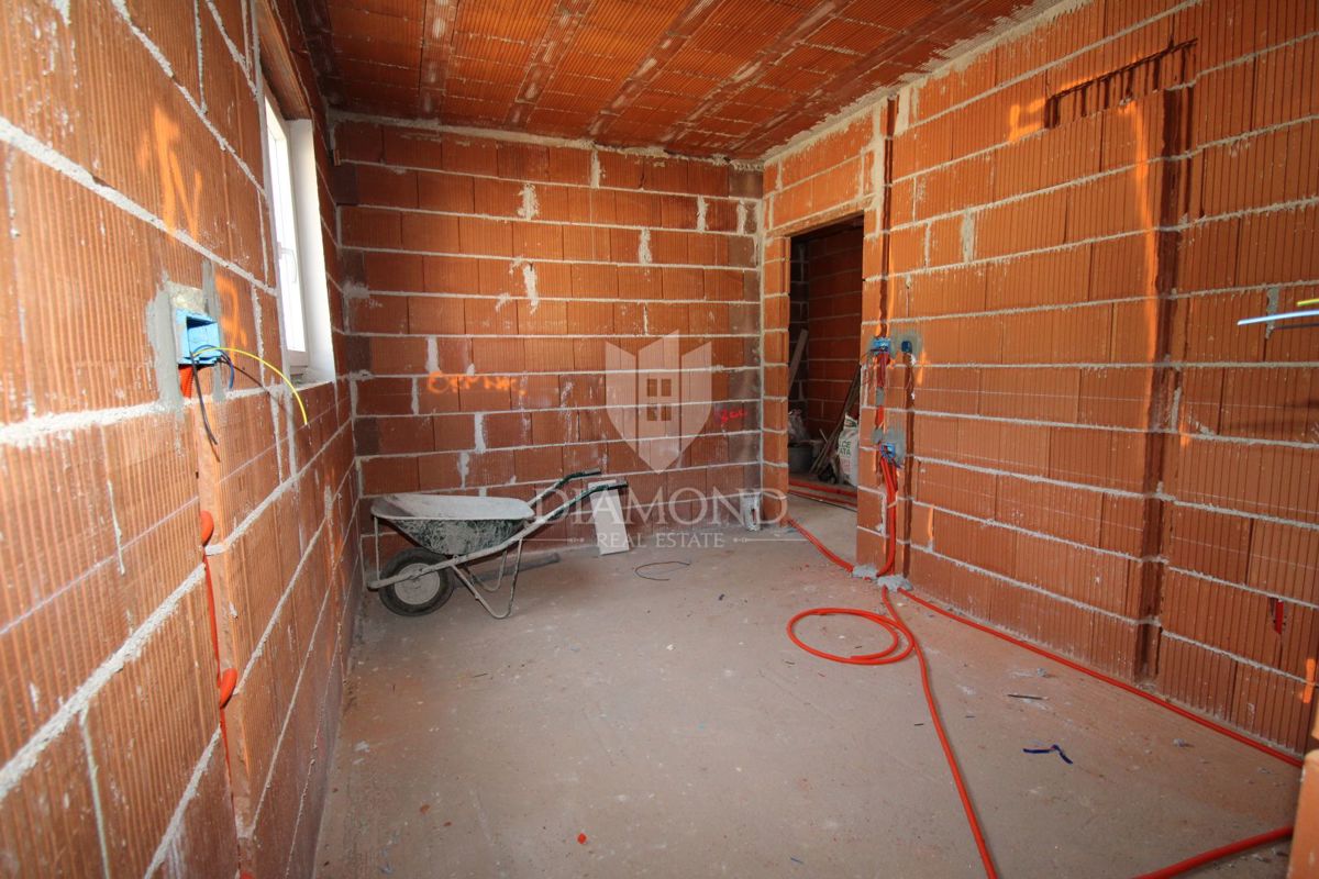 Moderna casa vacanze in costruzione