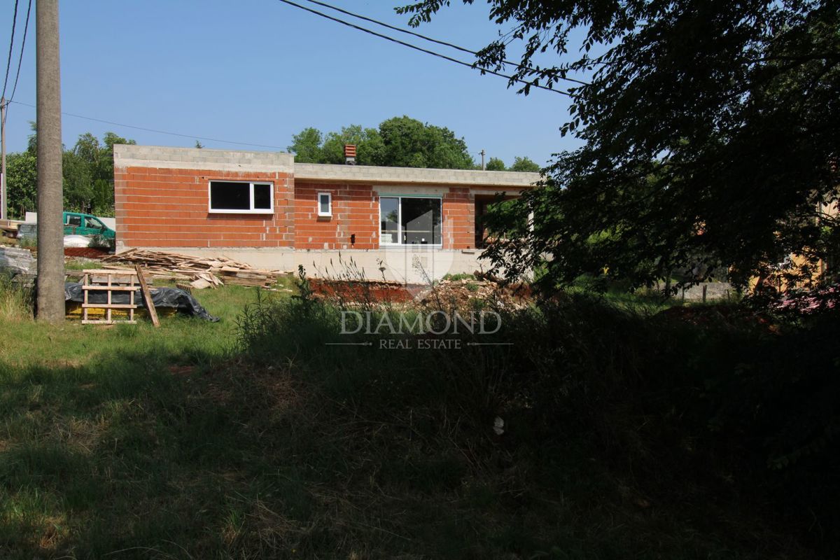 Moderna casa vacanze in costruzione