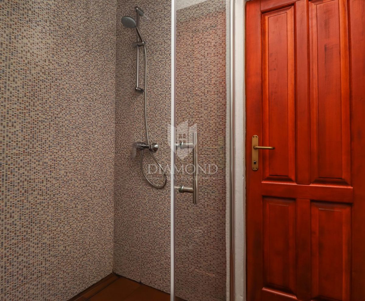 Bellissima casa con piscina a Krnica - perfetta per vacanze e investimenti