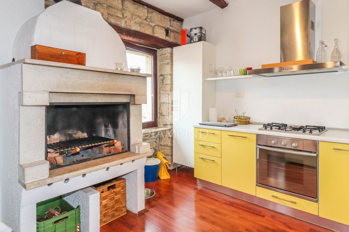 ESCLUSIVO! Rovigno, splendido appartamento con vista mare!