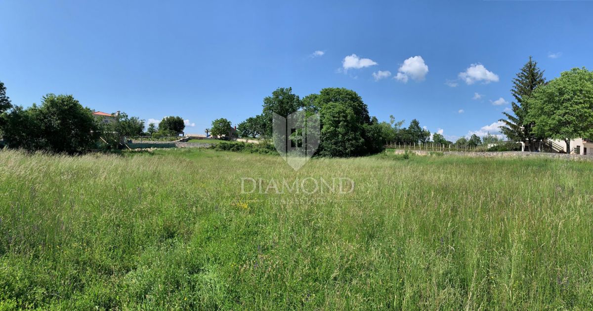 Terreno Poreč, 1.642m2