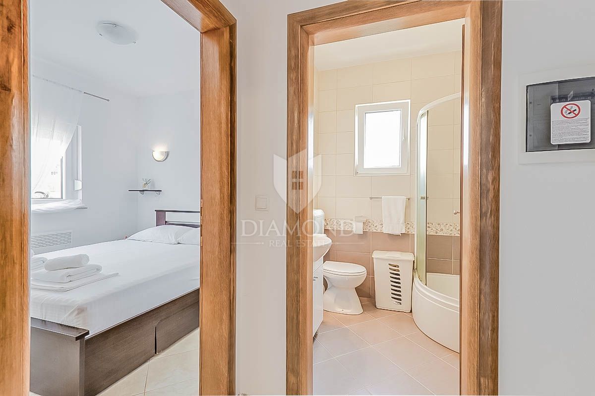 Zona Cittanova, due appartamenti a 300 metri dal mare!