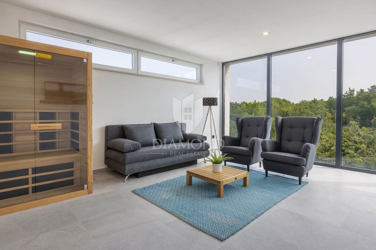 Isola di Krk, villa moderna con vista mare 