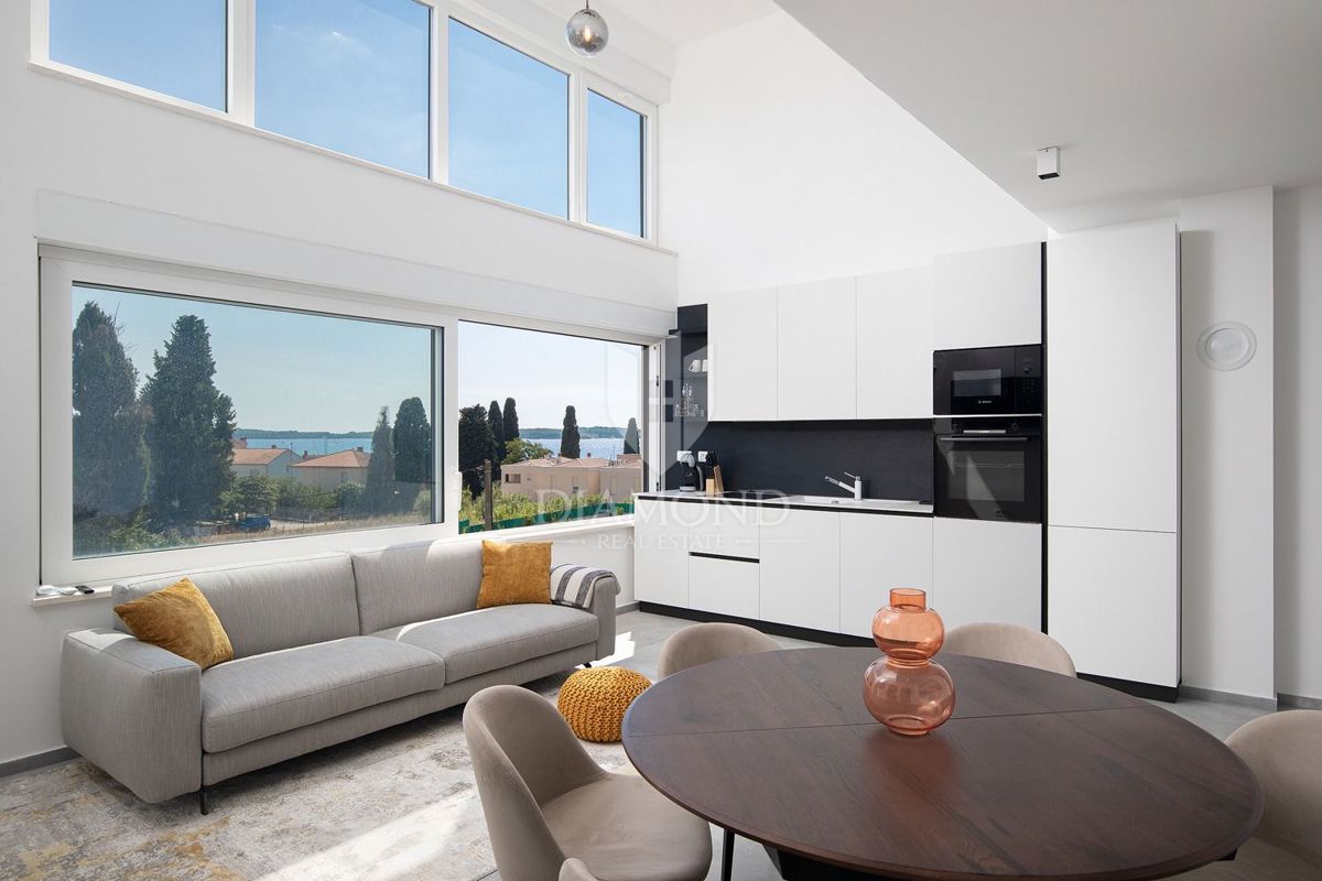 Lussuoso attico a 200 metri dal mare, Fasana! 