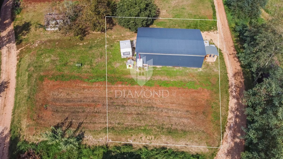 Cittanova, dintorni, bellissimo terreno edificabile!