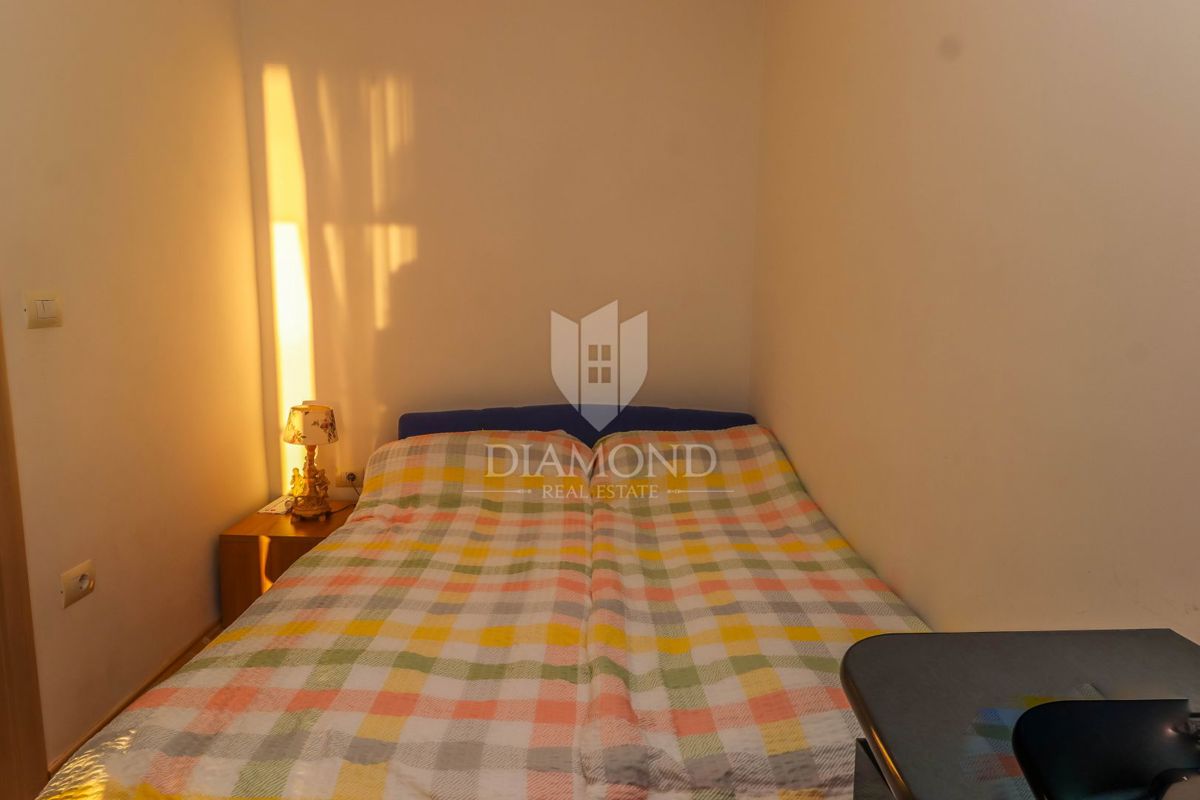 Istria, Cittanova, Appartamento con vista mare nel cuore di Cittanova!