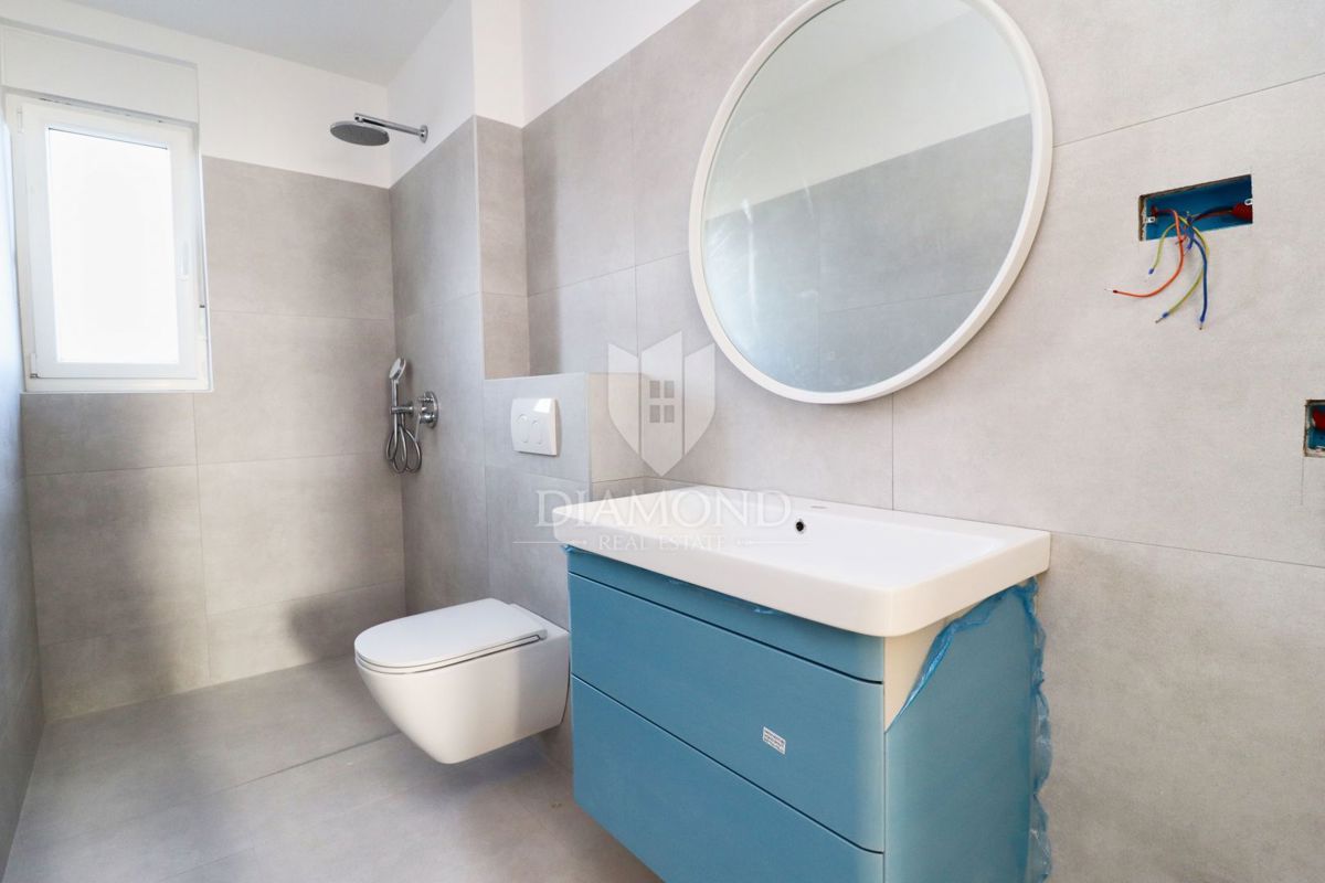 Parenzo, appartamento di nuova costruzione vicino al mare