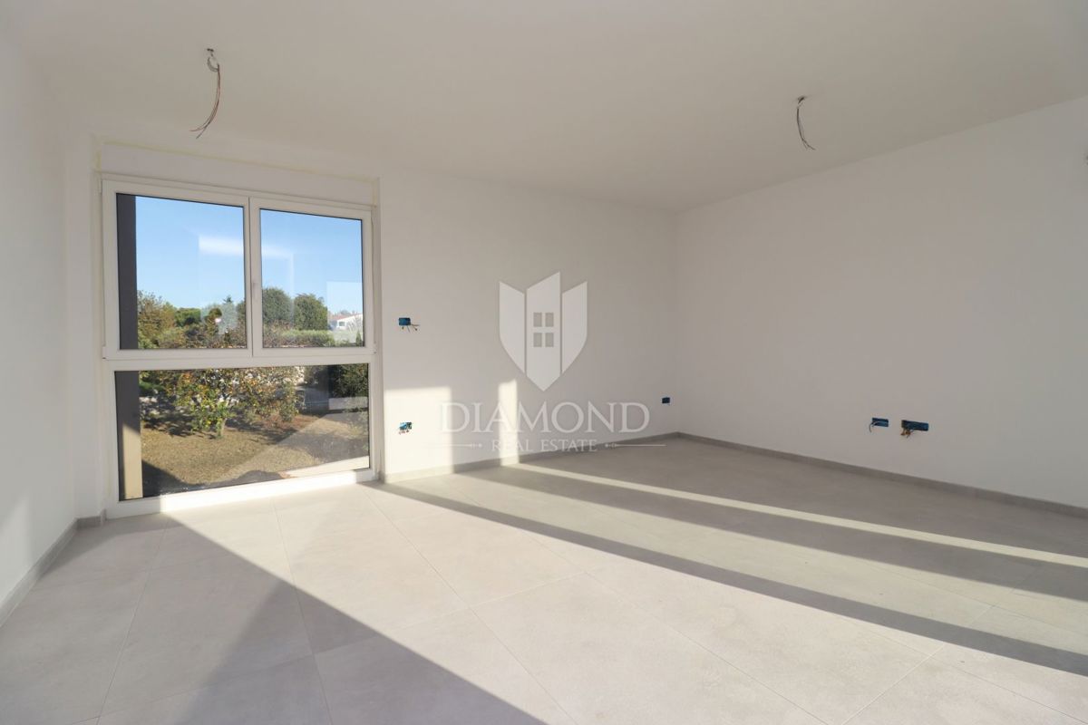 Parenzo, appartamento di nuova costruzione vicino al mare