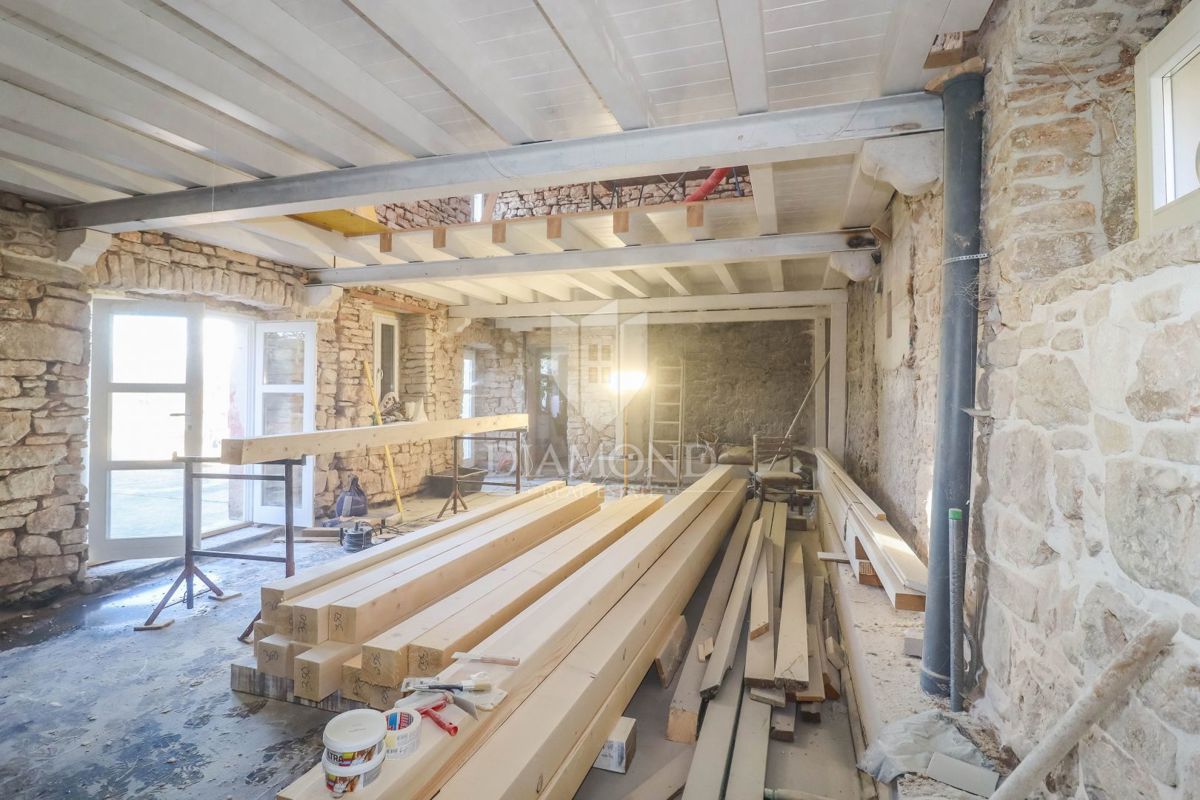 Occasione! ROVIGNO, dintorni, bellezza in pietra!