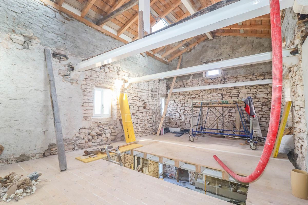 Occasione! ROVIGNO, dintorni, bellezza in pietra!