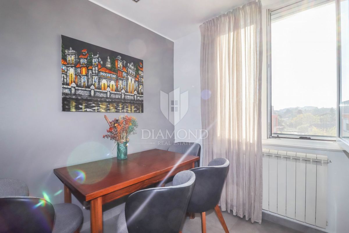 Rovigno! Centro, appartamento nuovo, parcheggio!