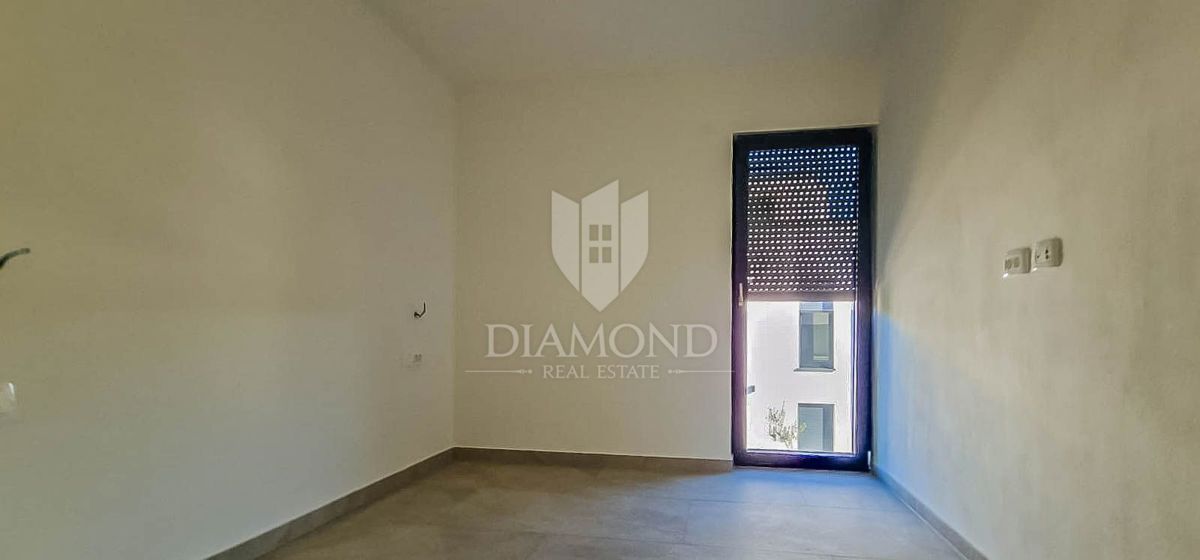 Opportunità! Attraente casa bifamiliare vicino al mare!