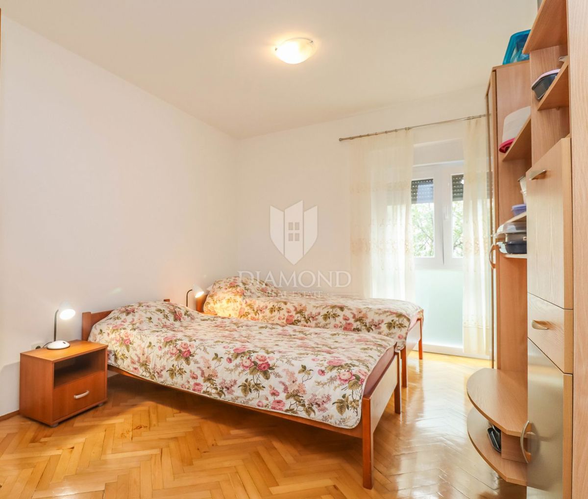 Pola, Veli Vrh, casa con piscina, garage e terrazza