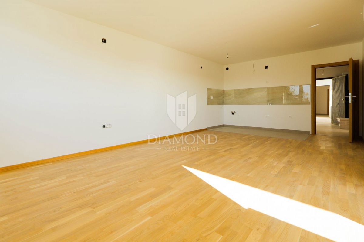 Appartamento Prozorje, Dugo Selo - Okolica, 75m2