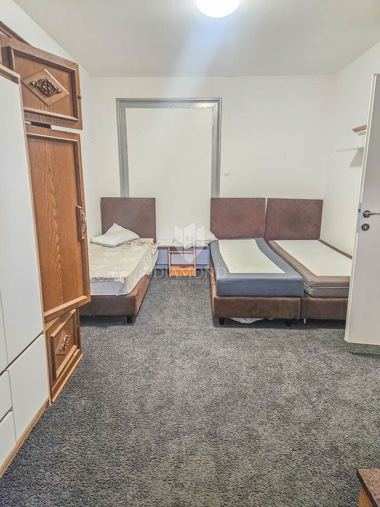 Appartamento Centar, Pula, 420m2