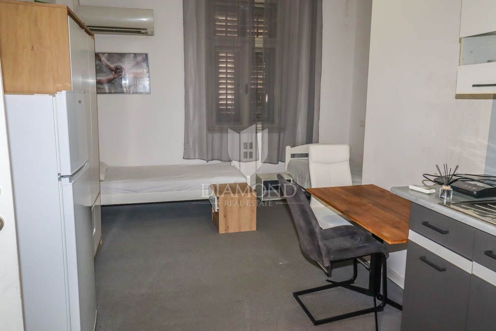 Appartamento Centar, Pula, 420m2