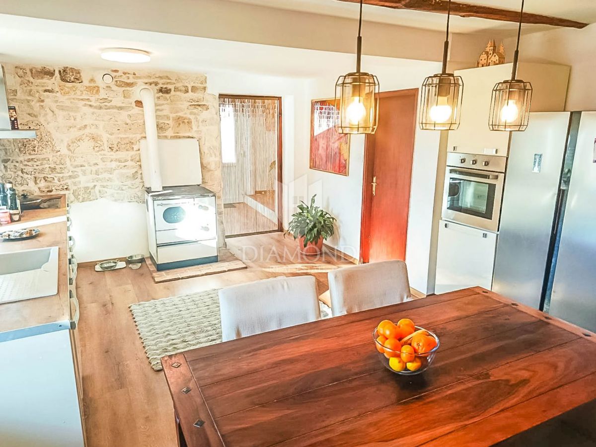 Casa Režanci, Svetvinčenat, 294m2